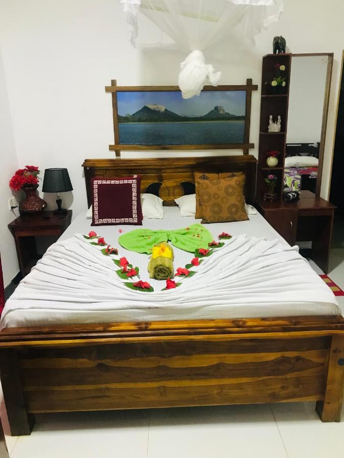 Sigiriya Village Home Stay Exterior photo
