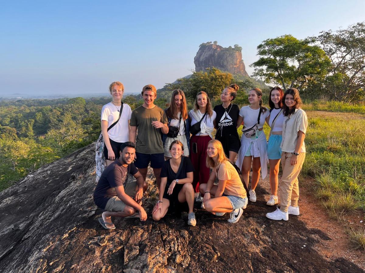Sigiriya Village Home Stay Exterior photo
